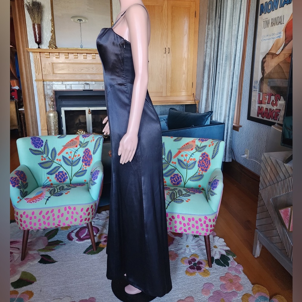 Gorgeous Vera Wang Black Satin Gown Floor Length Corset Back 6 - Picture 3 of 8